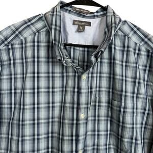 Eddie Bauer men’s 2XL Relaxed fit short sleeve plaid shirt